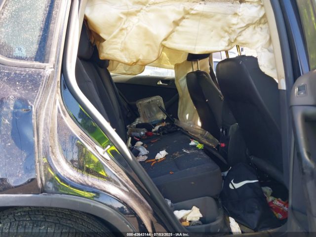 2015 VOLKSWAGEN TIGUAN WVGAV7AX5FW589865 Photo 7