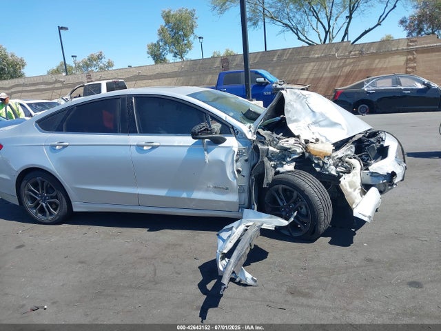Ford 2.0l 4v atk hev 2018 3FA6P0LU8JR124318 Image 14