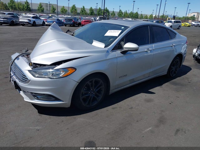 Ford 2.0l 4v atk hev 2018 3FA6P0LU8JR124318 Image 2