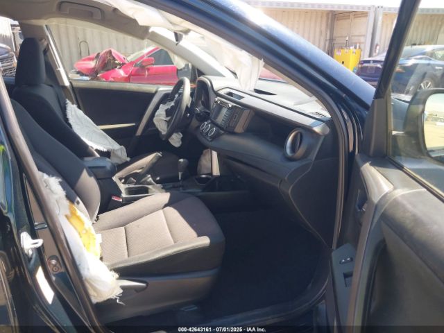 2018 TOYOTA RAV4 JTMZFREV6JJ164427 Photo 4
