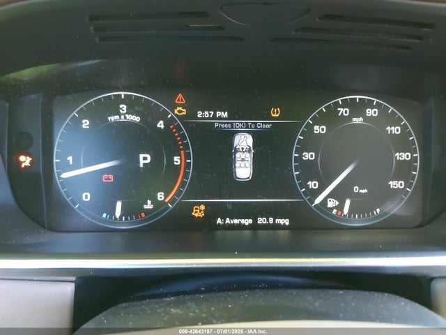 Land Rover td6 lev3 lev160 2016 SALGS2KF8GA296579 Image 7
