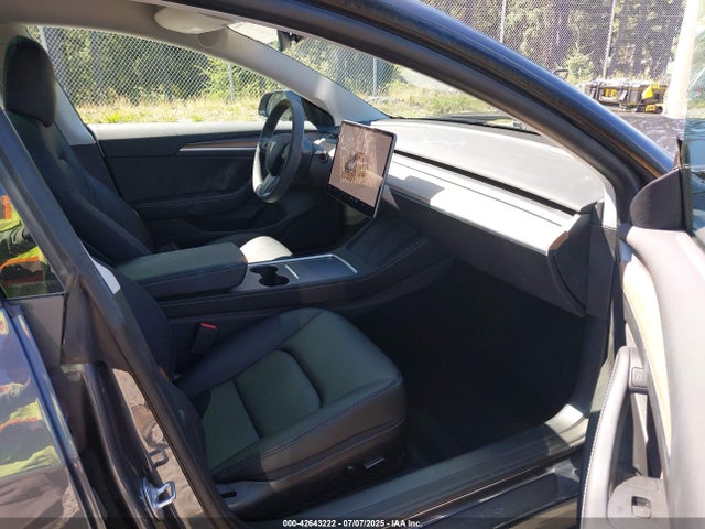 2022 TESLA MODEL 3 5YJ3E1EB1NF237216 Photo 4