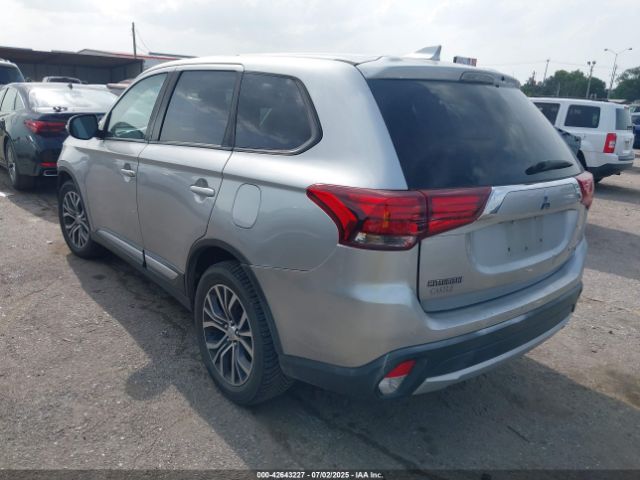 2018 MITSUBISHI OUTLANDER JA4AZ3A36JZ044824 Photo 2