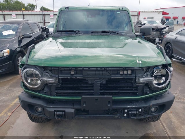 Продаж на аукціоні авто 2024 Ford Bronco Black Diamond, vin: 1FMDE1BH6RLA63395, номер лоту: 42643248