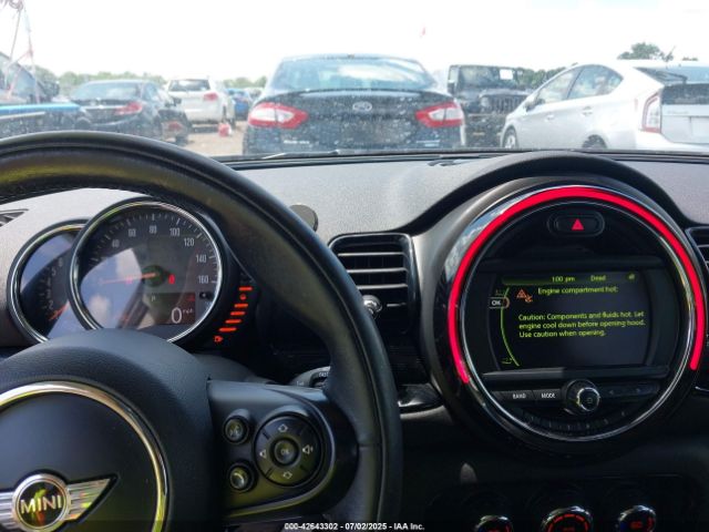 2017 MINI CLUBMAN WMWLU5C55H2E82552 Photo 6