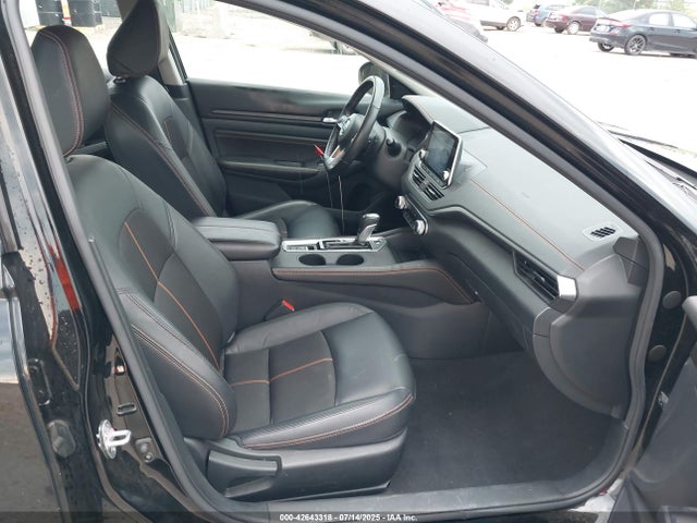Nissan 2022 2022 1N4BL4CW0NN341437 Image 5