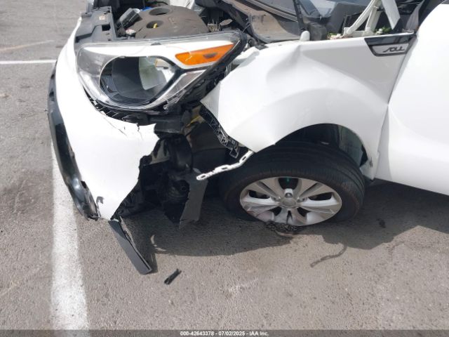 2016 KIA SOUL KNDJP3A58G7237428 Photo 5