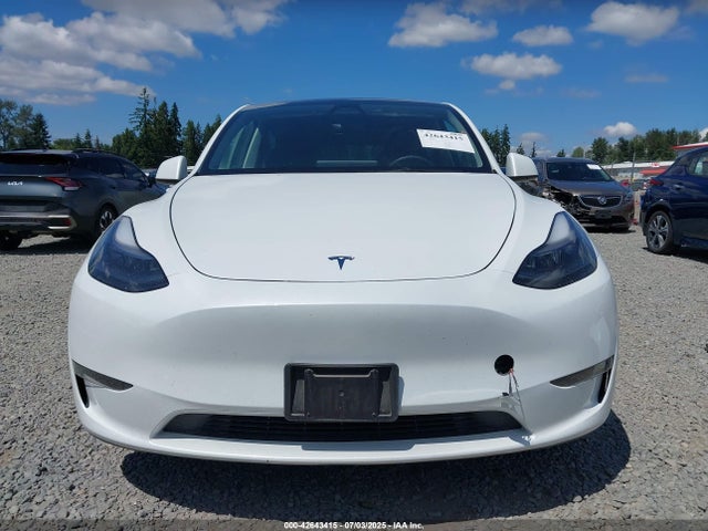 Tesla 2023 2023 7SAYGDEE2PF877078 Image 13