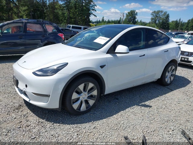 Tesla 2023 2023 7SAYGDEE2PF877078 Image 2