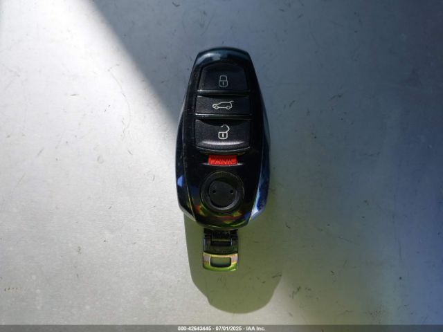 2013 VOLKSWAGEN TOUAREG WVGEF9BPXDD001489 Photo 10