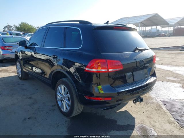 2013 VOLKSWAGEN TOUAREG WVGEF9BPXDD001489 Photo 2