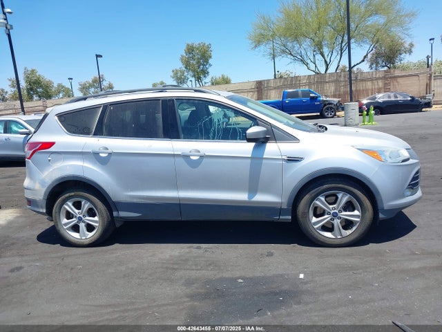 1FMCU9GXXGUB28320 Ford 2016
