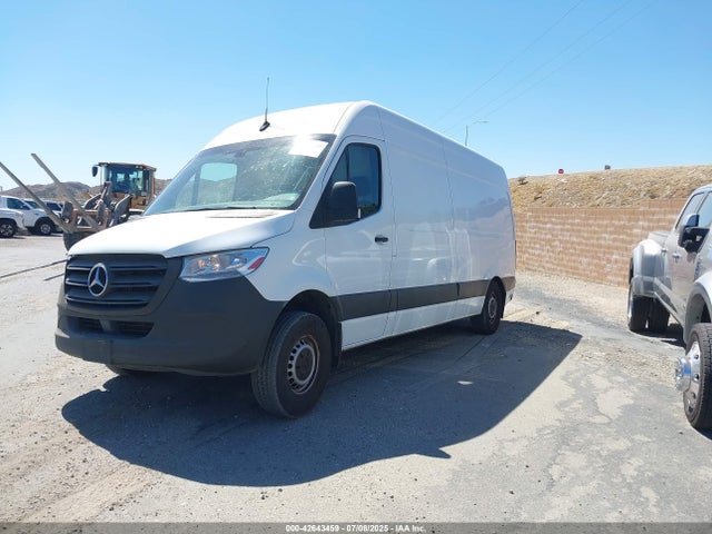 WD4PF1CD4KT003105 Mercedes-Benz om 642 with brake assist