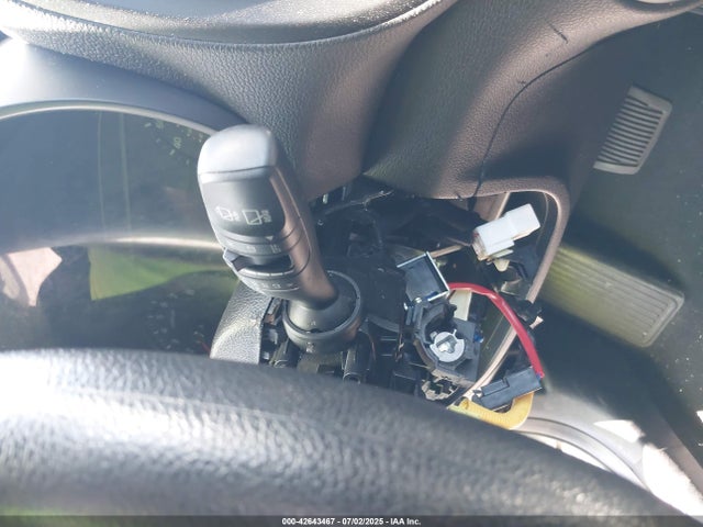 KNDJ23AU6L7010500 KIA mpi nu