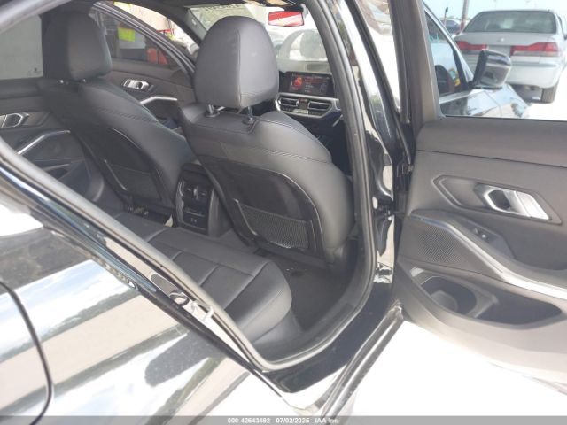 2021 BMW 330I 3MW5R1J05M8B47262 Photo 7
