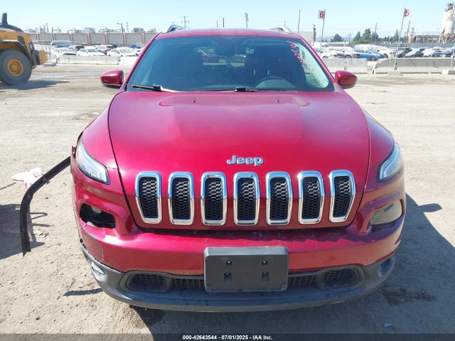 1C4PJLCSXGW178113 Jeep Cherokee