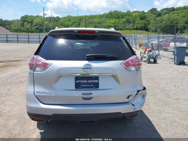 5N1AT2MV0GC899556 Nissan 2016