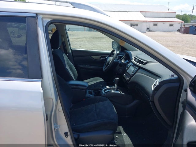 5N1AT2MV0GC899556 Nissan 2016