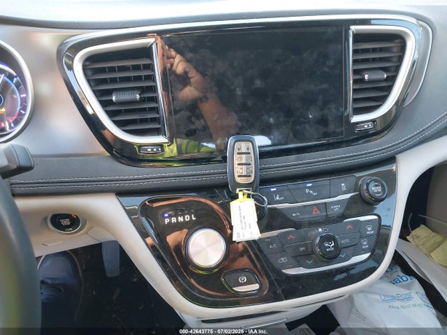 2C4RC1L78NR156748 Chrysler 2022