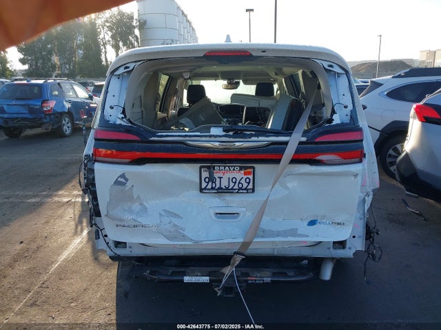 2C4RC1L78NR156748 Chrysler 2022