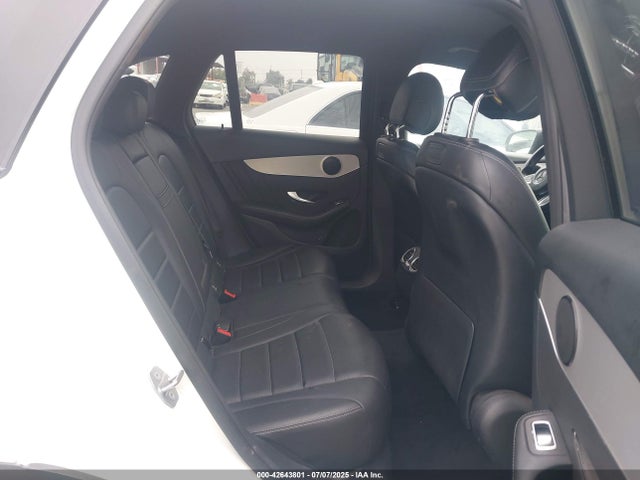 WDC0G4JB6KV148205 Mercedes-Benz m274