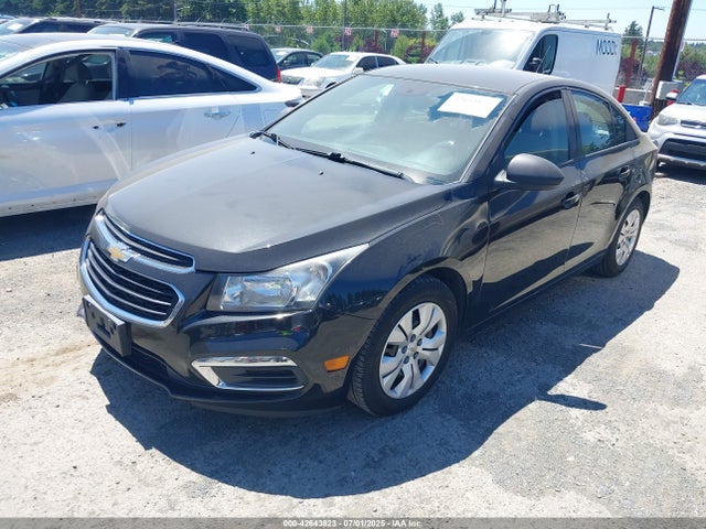 1G1PA5SGXF7106161 Chevrolet lwe