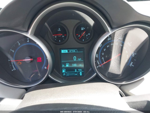 1G1PA5SGXF7106161 Chevrolet lwe