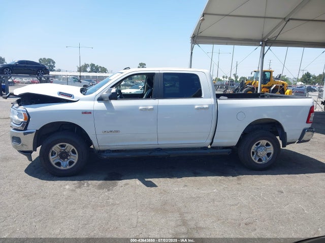 3C6UR5DJ4KG519811 RAM 2019