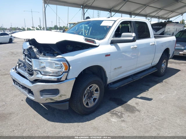 3C6UR5DJ4KG519811 RAM 2019