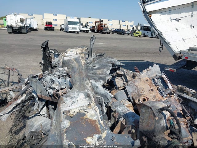1XKYDP9X4HJ127649 Kenworth T680