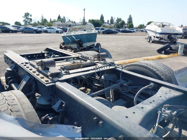 1XKYDP9X4HJ127649 Kenworth T680