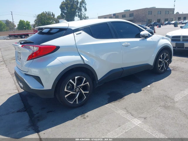 NMTKHMBX6NR142536 Toyota 3zr-fae
