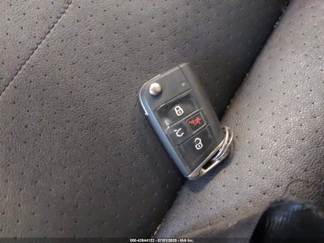 Volkswagen Tiguan 2018 3VV2B7AX9JM001557 Image 11