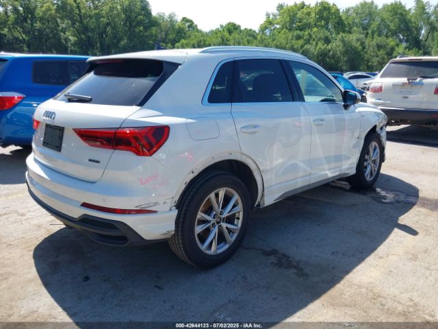 2023 AUDI Q3 WA1DECF34P1096834 Photo 3