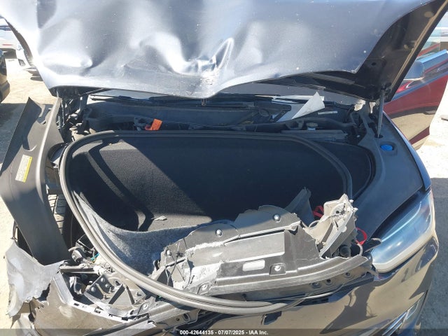 2016 TESLA MODEL X 5YJXCAE2XGF021133 Photo 9