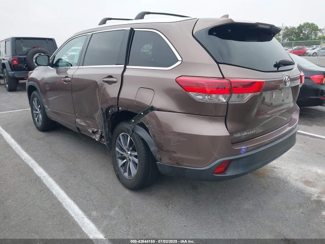 5TDKZRFH6JS248476 Toyota 2gr-fks