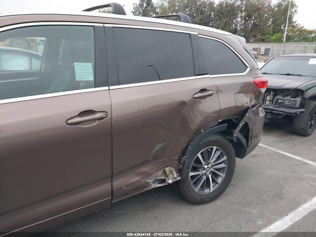 5TDKZRFH6JS248476 Toyota 2gr-fks