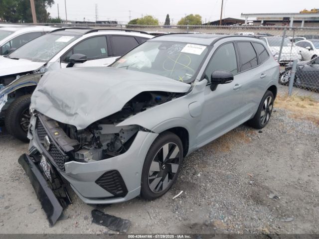 2025 VOLVO XC60 PLUG-IN HYBRID YV4H60RC4S1000561 Photo 1