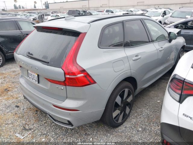 2025 VOLVO XC60 PLUG-IN HYBRID YV4H60RC4S1000561 Photo 3