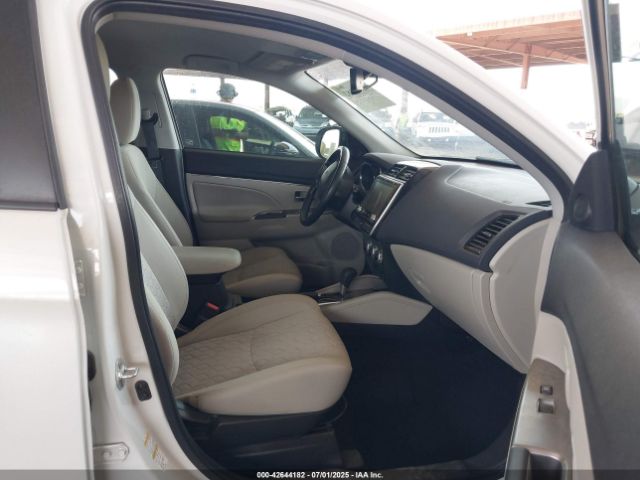 2020 MITSUBISHI OUTLANDER SPORT JA4AR3AU0LU007700 Photo 4