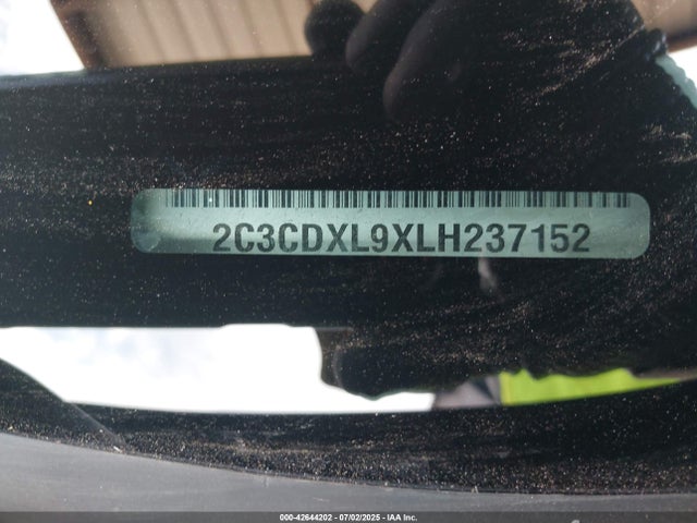 2C3CDXL9XLH237152 Dodge 2020