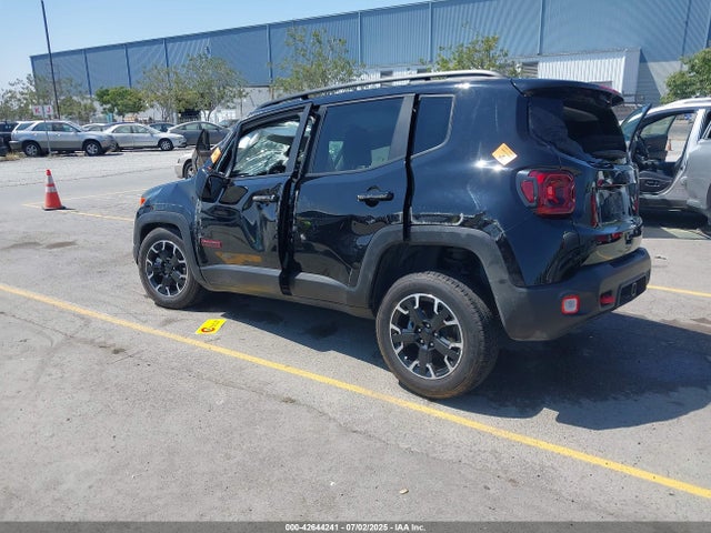 ZACNJDC12PPP23574 Jeep 2023