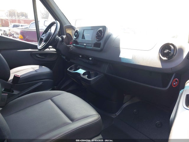 Mercedes-Benz om642 2021 W1Y4ECHY9MT078792 Image 5
