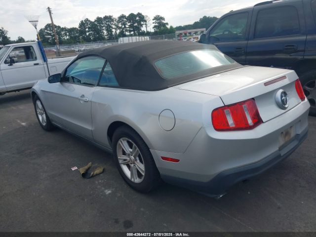 2011 FORD MUSTANG 1ZVBP8EM8B5118122 Photo 2