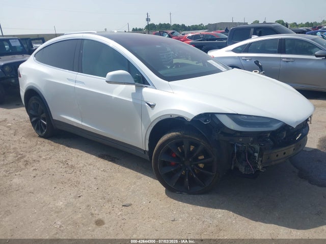 2019 TESLA MODEL X 5YJXCBE46KF187777 Photo 0
