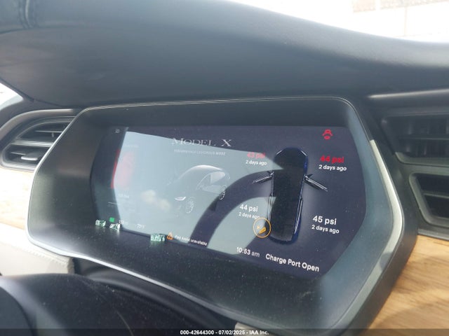 2019 TESLA MODEL X 5YJXCBE46KF187777 Photo 6
