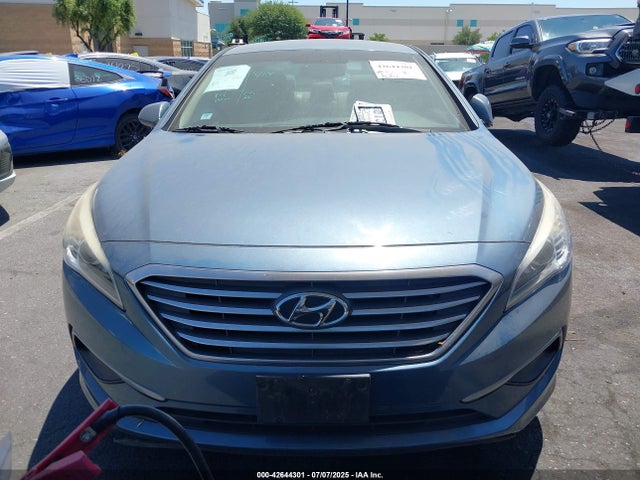 5NPE24AF1HH547206 Hyundai 2017