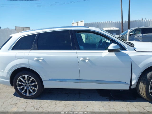 Audi 2.0t 2018 WA1LHAF77JD027166 Image 13