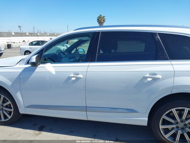 Audi 2.0t 2018 WA1LHAF77JD027166 Image 14