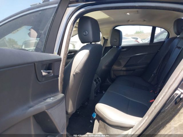 2017 JAGUAR XE SAJAD4BG9HA953565 Photo 7